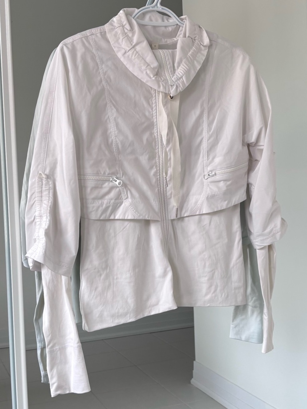 Lululemon Seek the Peak Jacket in White - Description!